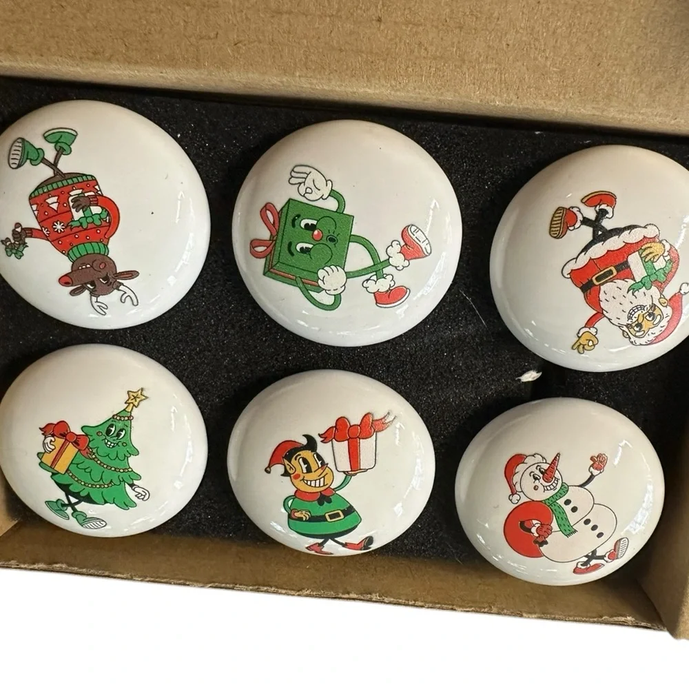 Christmas‎ Themed hardware drawer knobs set of 6 DYI crafts